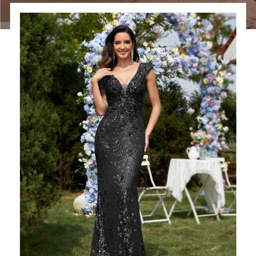 Elegant Black Evening Gown